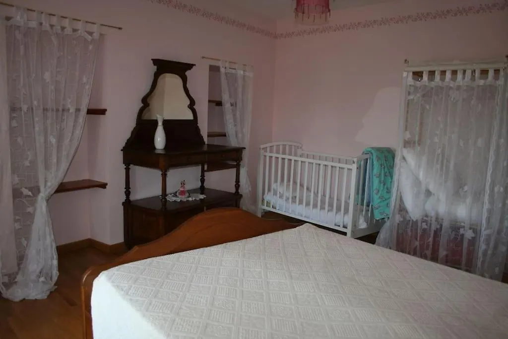 Holiday home Gite La Ferme De Taverne-Piscine Privee Chauffee Saint-Martin-la-Sauvete